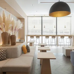 Hotel The B